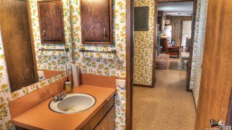 154 Weston Leakey TX 78873