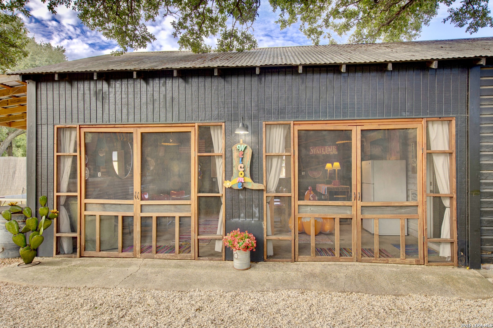 127 N Park Street Harper TX 78631