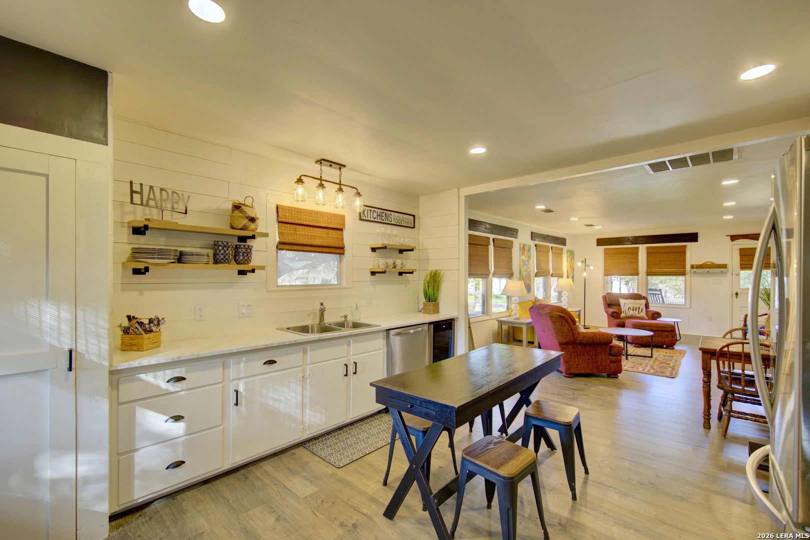 127 N Park Street Harper TX 78631