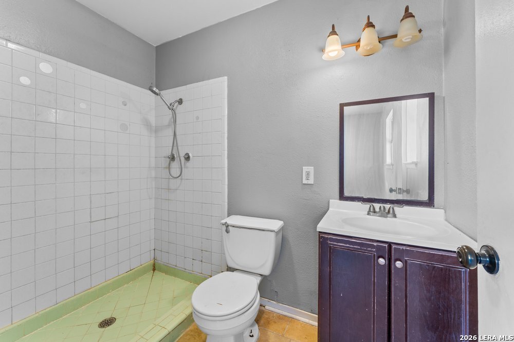 5035 Village Crest San Antonio TX 78218