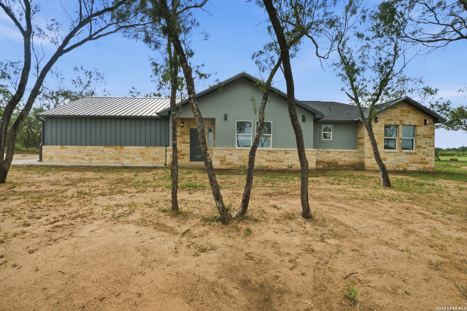 157 Sylashayes Loop Pleasanton TX 78064