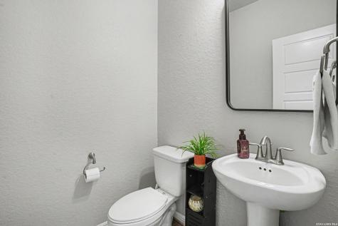 215 Wickersham Boerne TX 78015