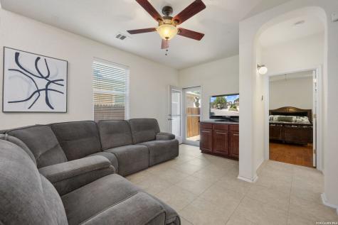 6909 Abbey Falls San Antonio TX 78249