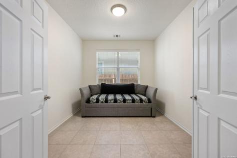 6909 Abbey Falls San Antonio TX 78249