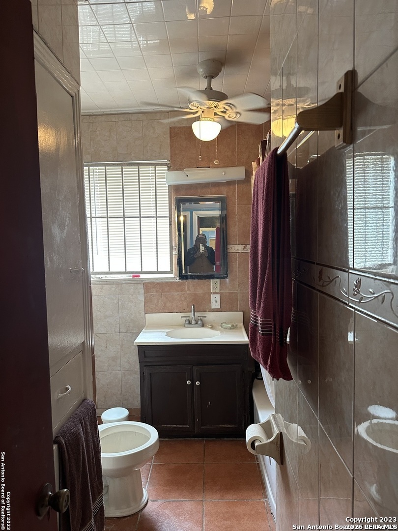 3903 Houston San Antonio TX 78207