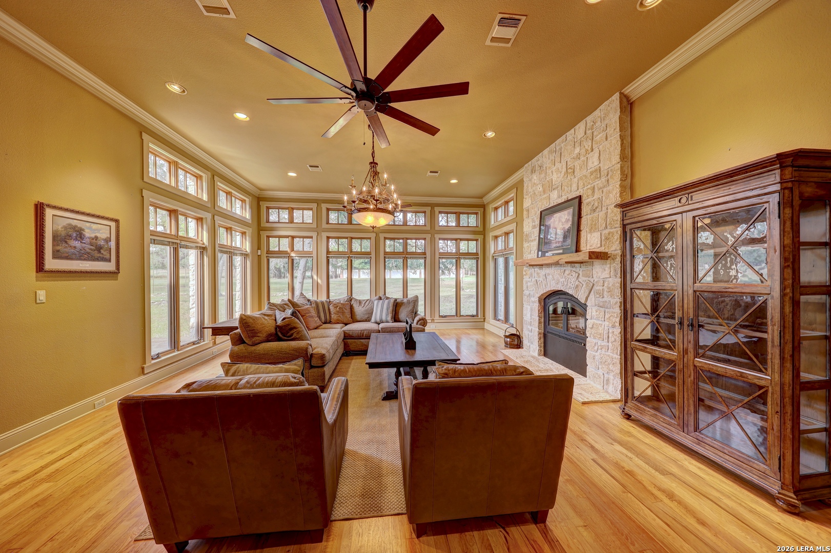 1104-B Lois Street Kerrville TX 78028