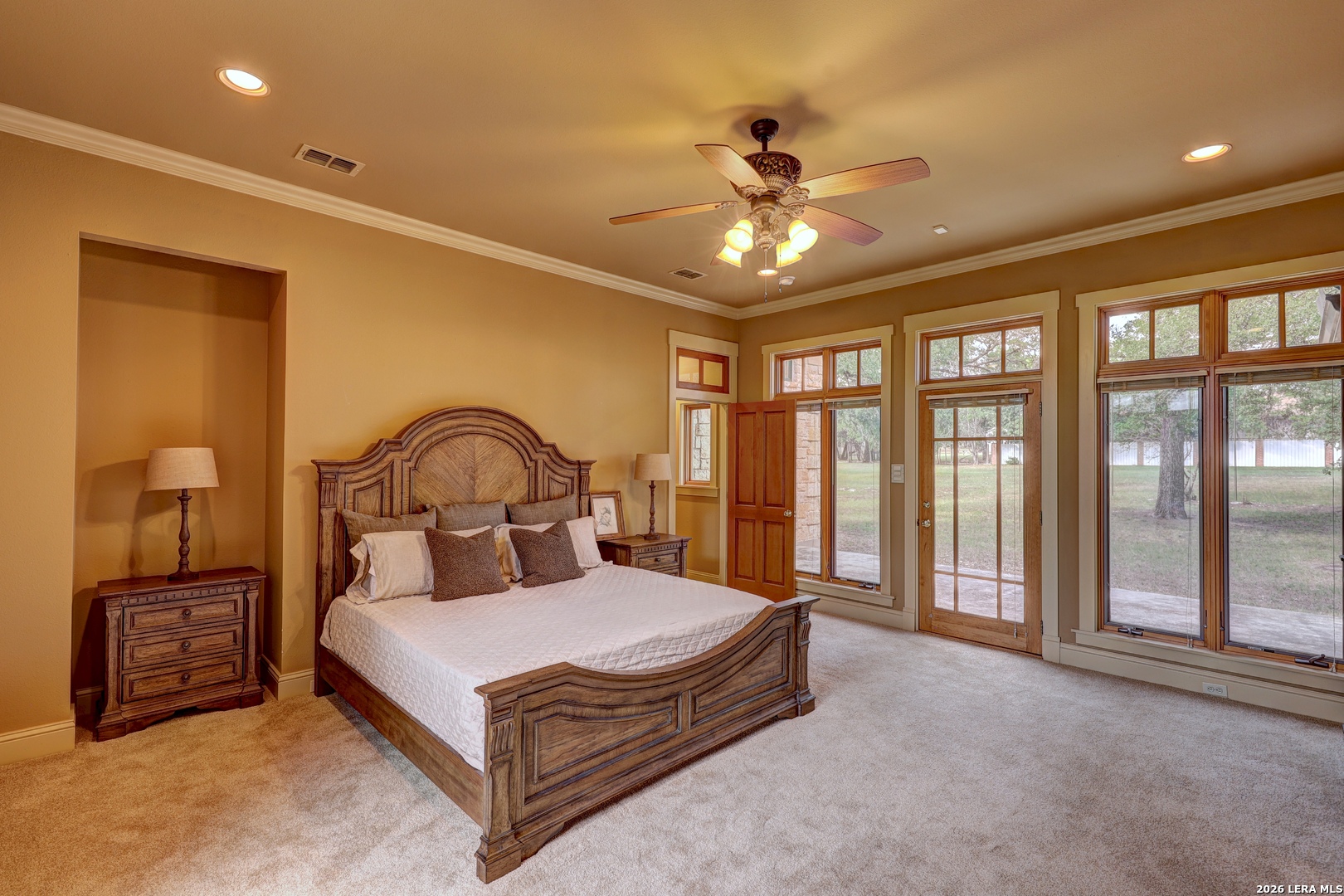 1104-B Lois Street Kerrville TX 78028