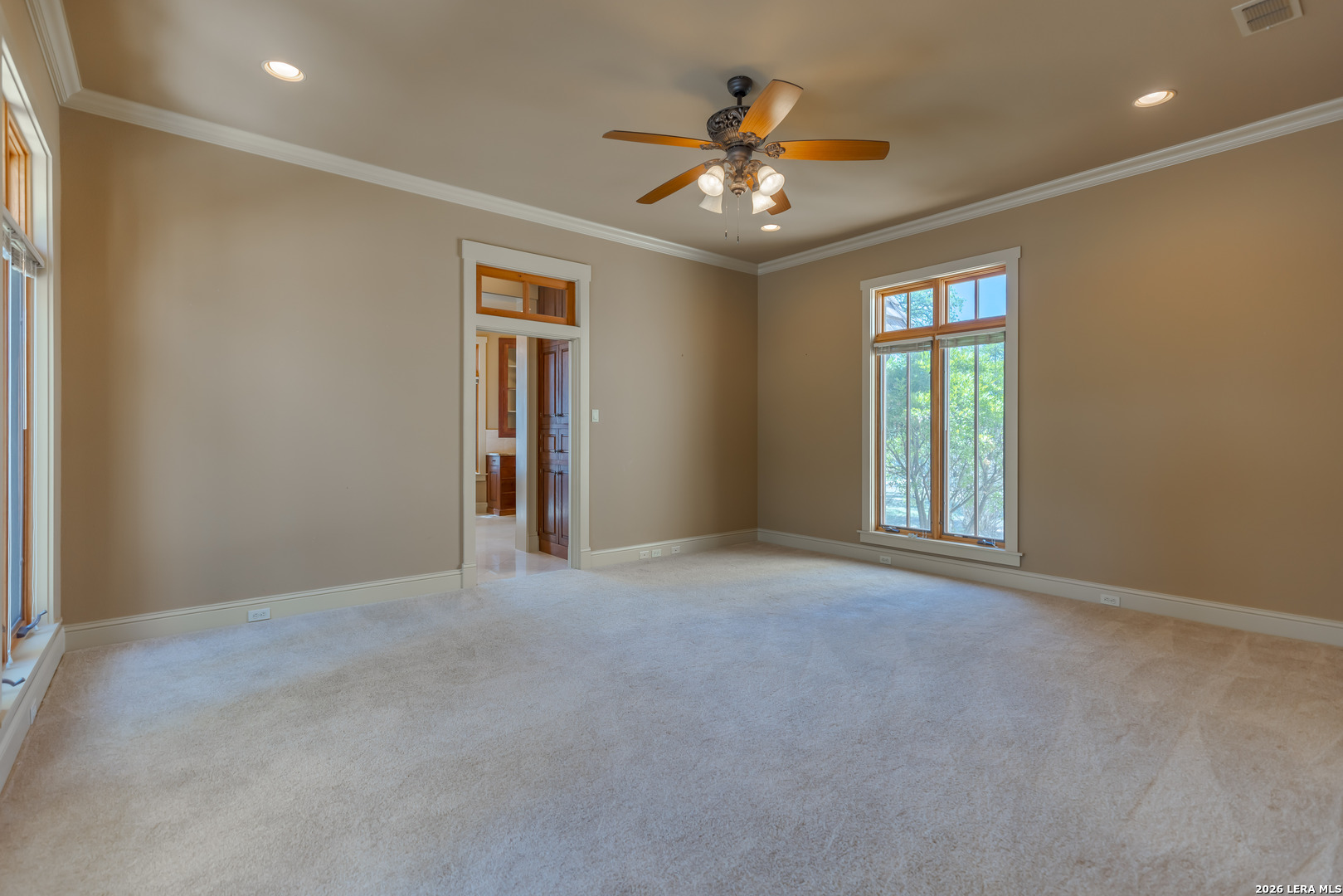 1104-B Lois Street Kerrville TX 78028