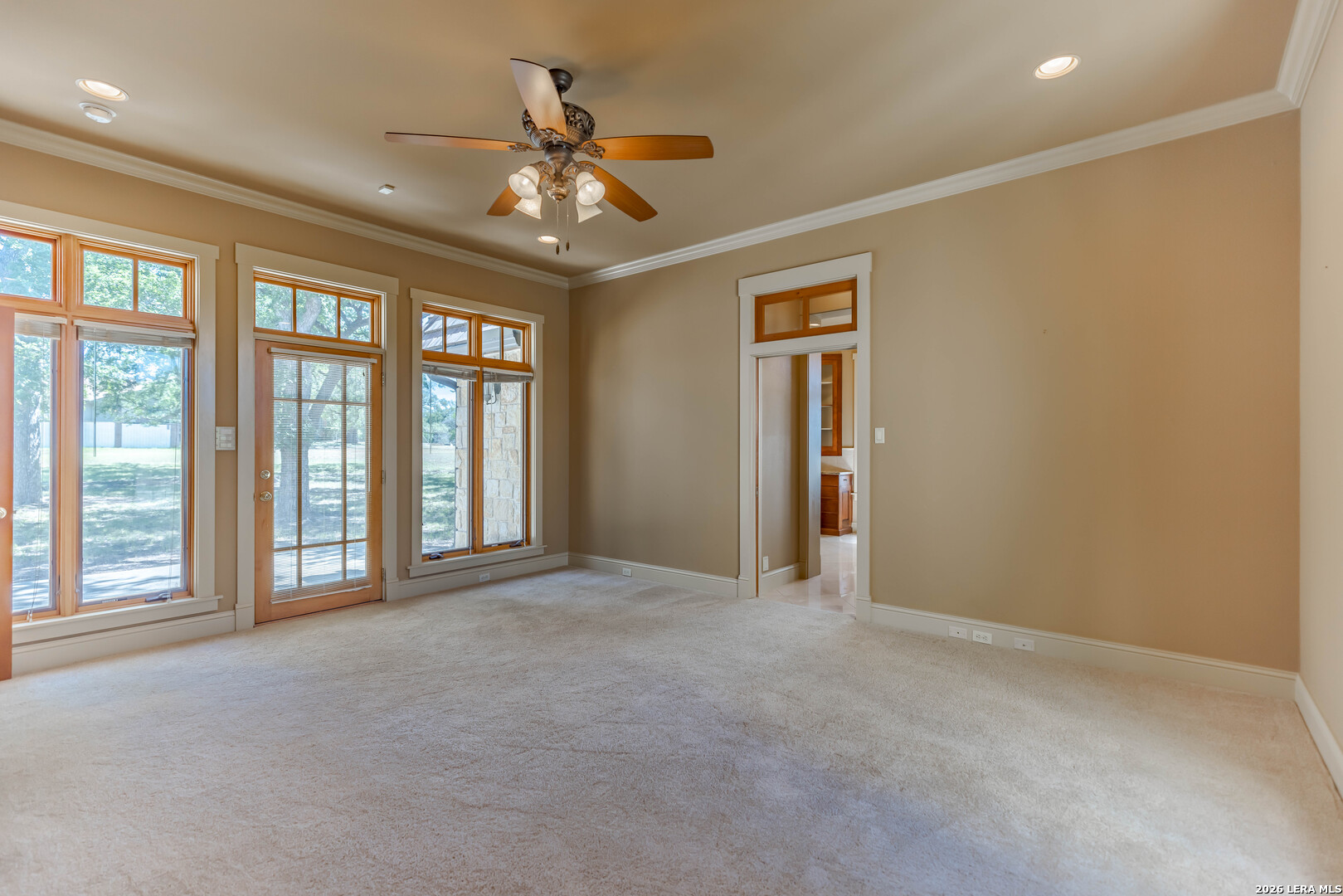 1104-B Lois Street Kerrville TX 78028