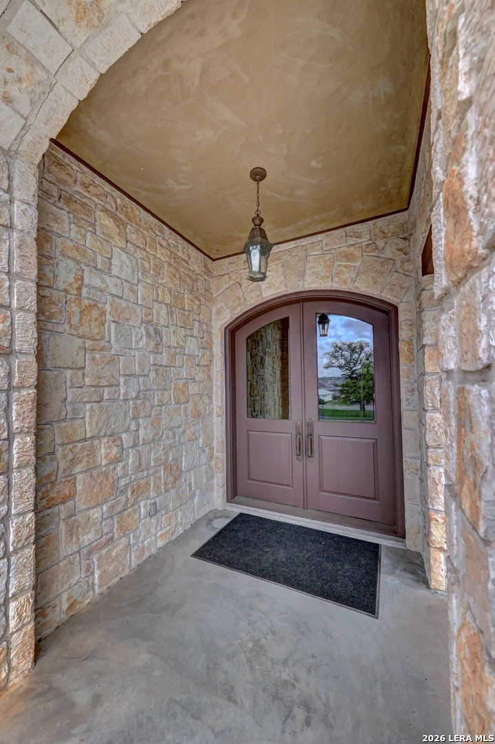 1104-B Lois Street Kerrville TX 78028