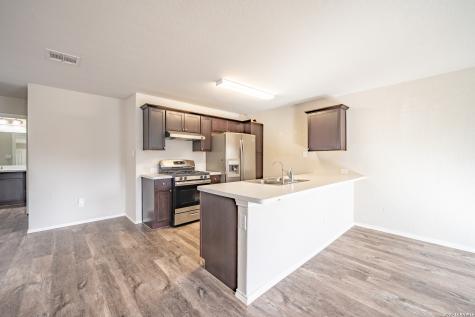203 Reuben Kemper San Antonio TX 78220