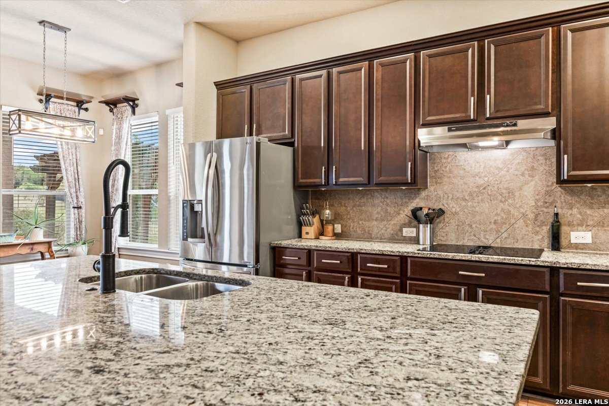 25939 Kalksteine New Braunfels TX 78132