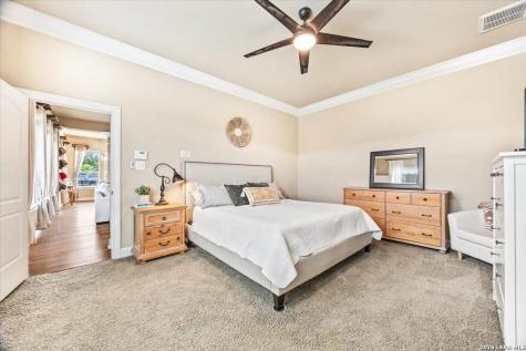25939 Kalksteine New Braunfels TX 78132