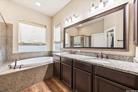 25939 Kalksteine New Braunfels TX 78132