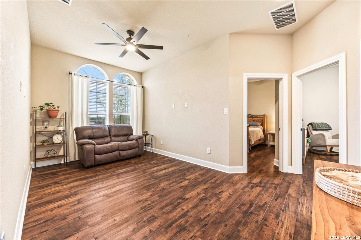 25939 Kalksteine New Braunfels TX 78132