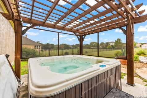 25939 Kalksteine New Braunfels TX 78132