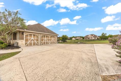 25939 Kalksteine New Braunfels TX 78132