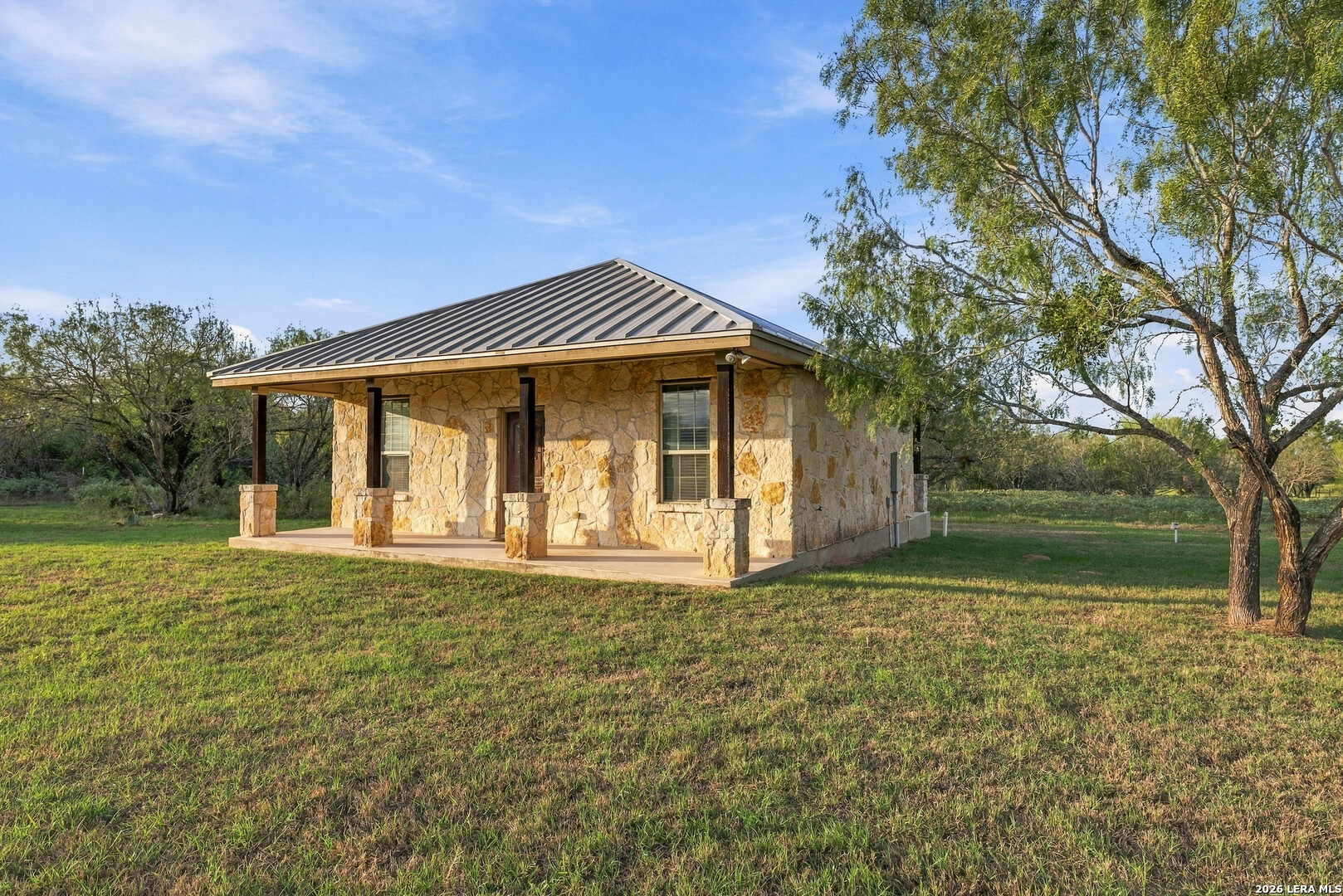 1260 County Road 361 La Vernia TX 78121