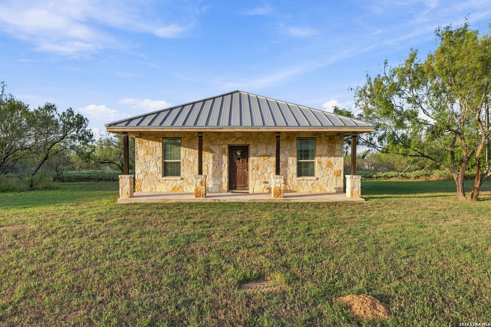 1260 County Road 361 La Vernia TX 78121