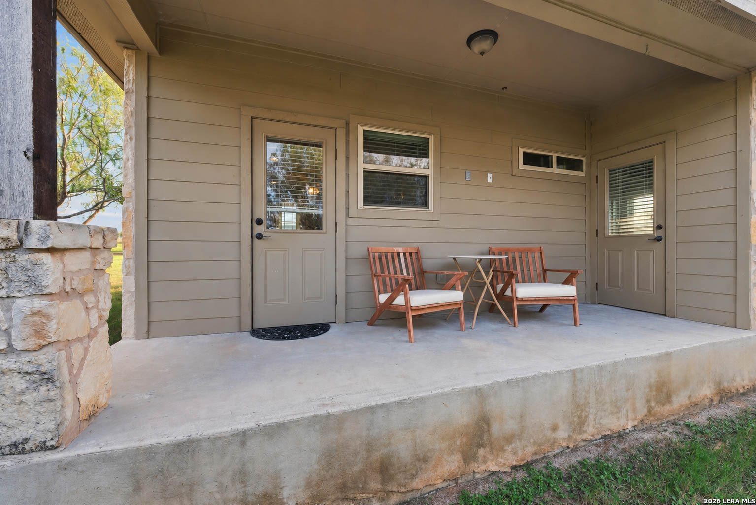1260 County Road 361 La Vernia TX 78121