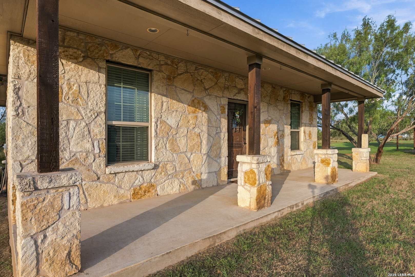 1260 County Road 361 La Vernia TX 78121