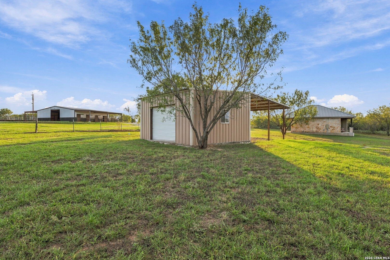 1260 County Road 361 La Vernia TX 78121
