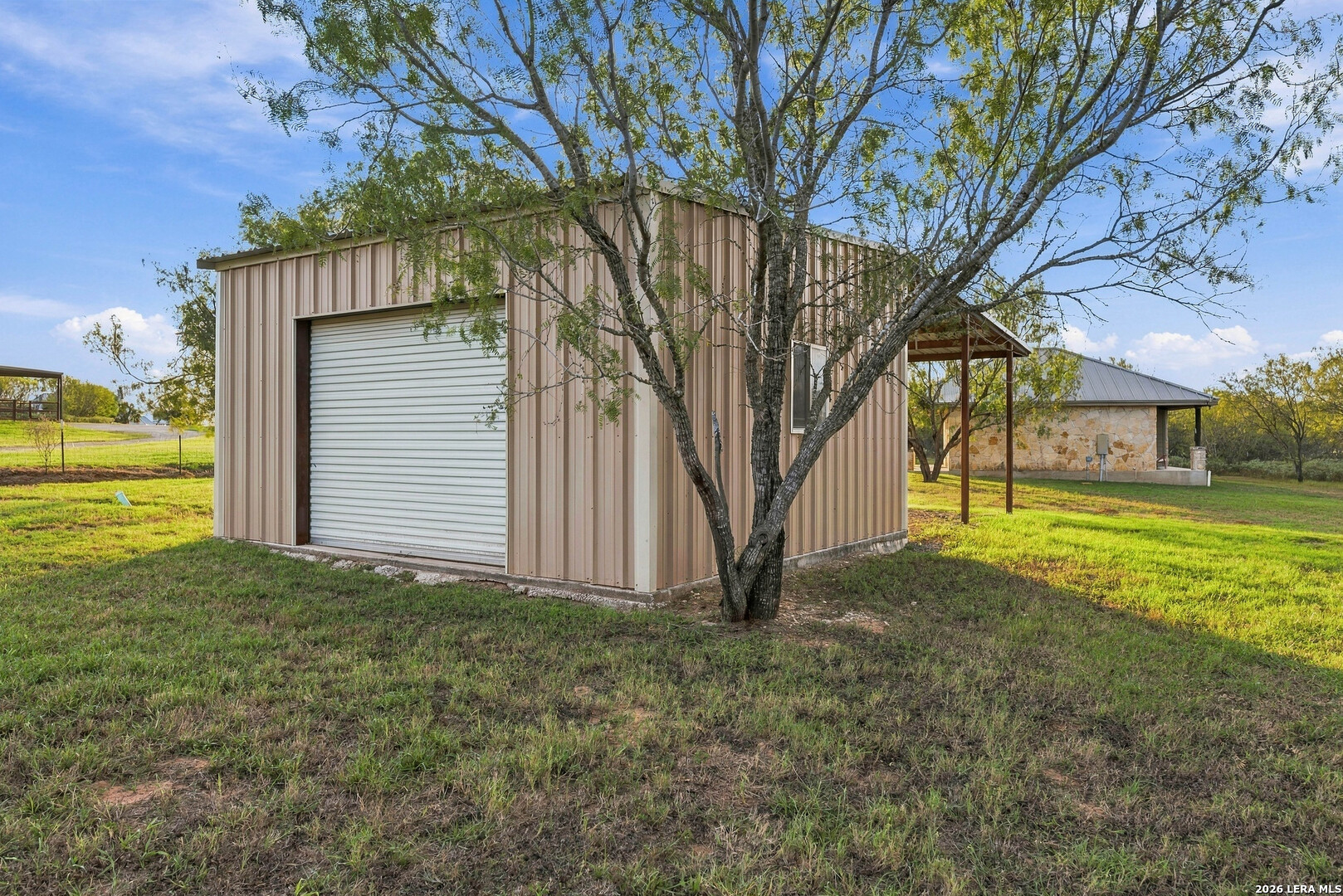 1260 County Road 361 La Vernia TX 78121
