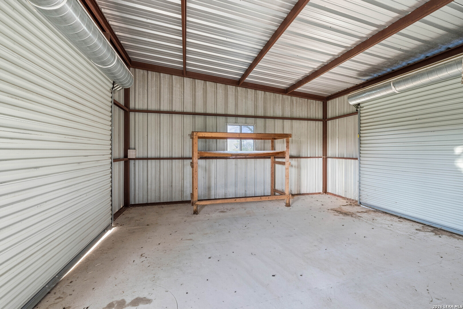 1260 County Road 361 La Vernia TX 78121