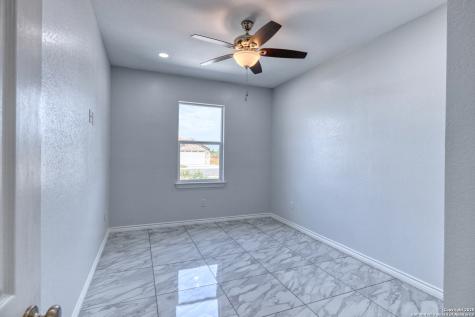 44 Sunday Court Uvalde TX 78801