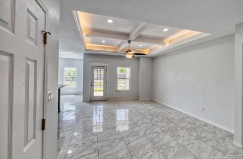 44 Sunday Court Uvalde TX 78801