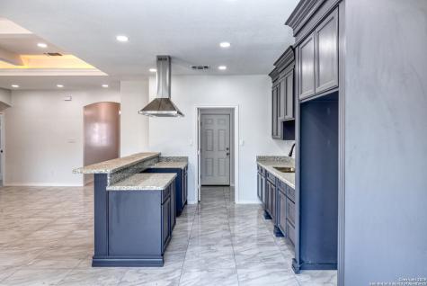 44 Sunday Court Uvalde TX 78801
