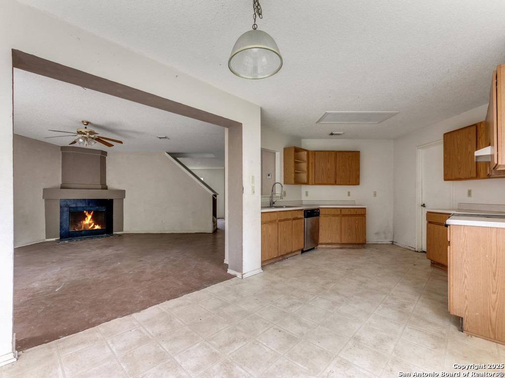 4955 Brianna Place San Antonio TX 78251