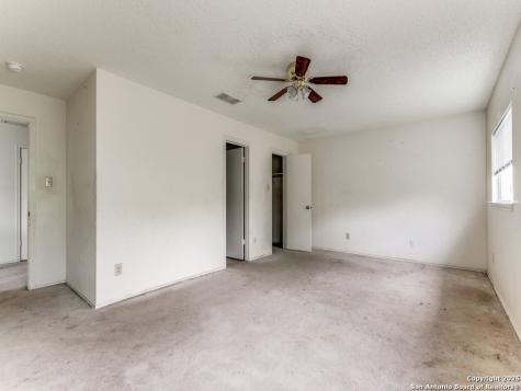 4955 Brianna Place San Antonio TX 78251