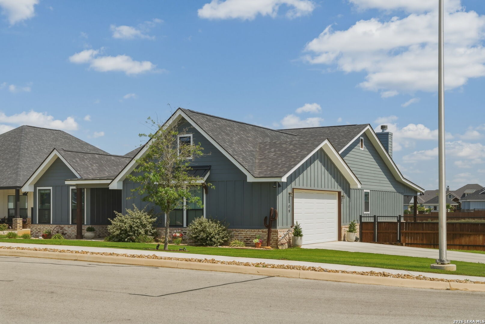 109 Juniper La Vernia TX 78121