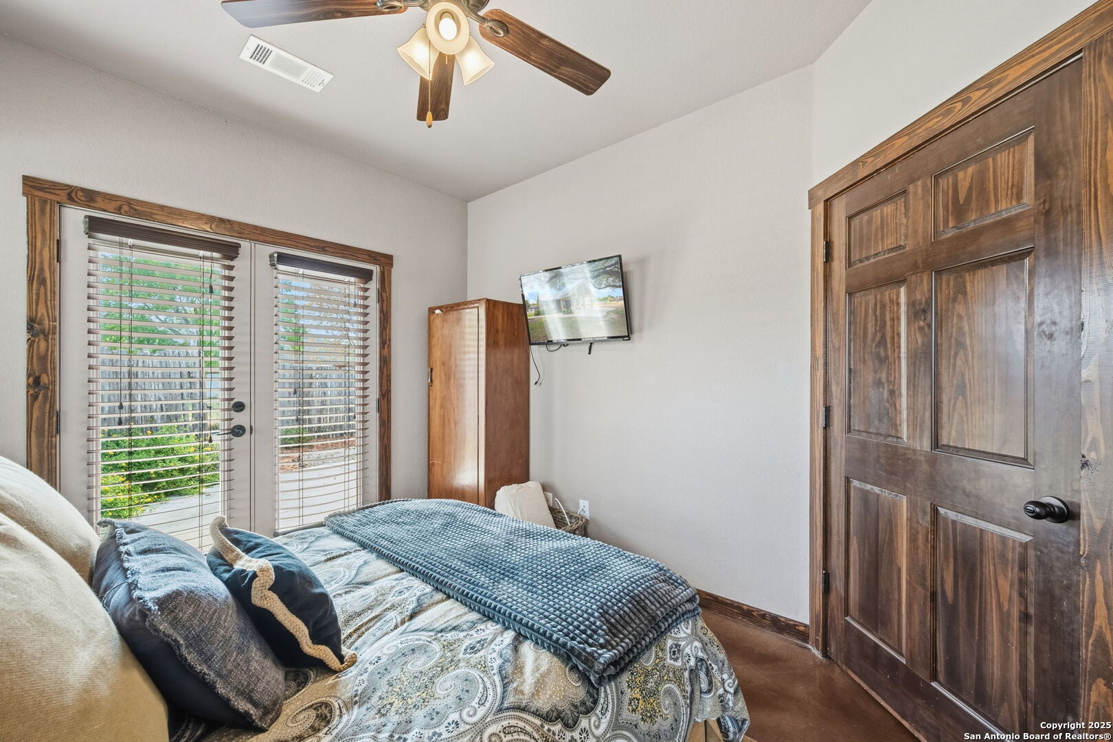 1618 Gruene Vineyard Crossing New Braunfels TX 78130