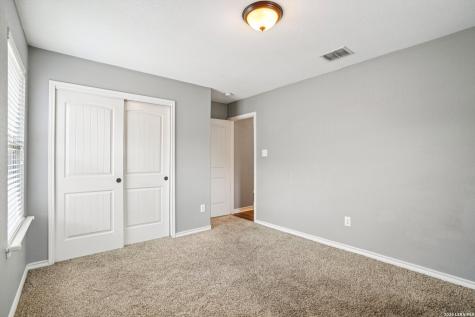 4031 Calle De Cobre San Antonio TX 78257