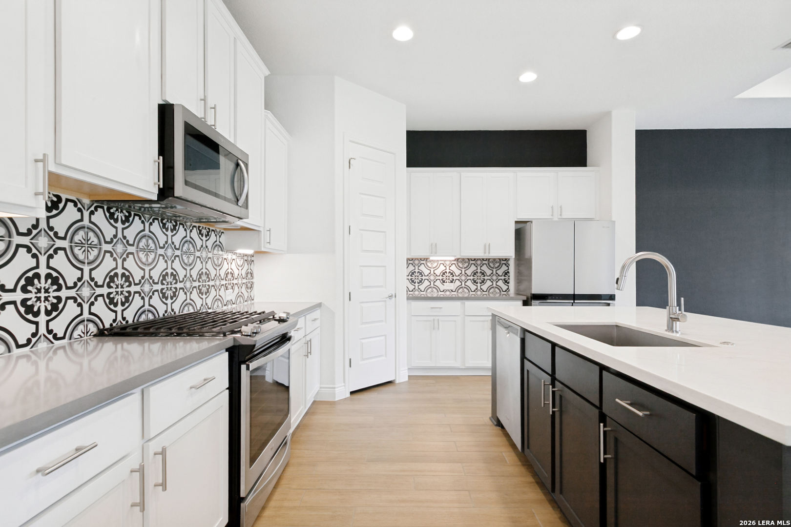 1172 Cadogan Squire San Antonio TX 78260