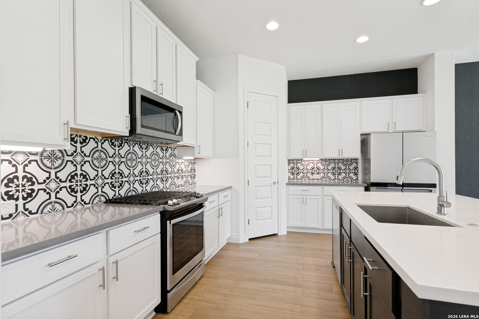 1172 Cadogan Squire San Antonio TX 78260