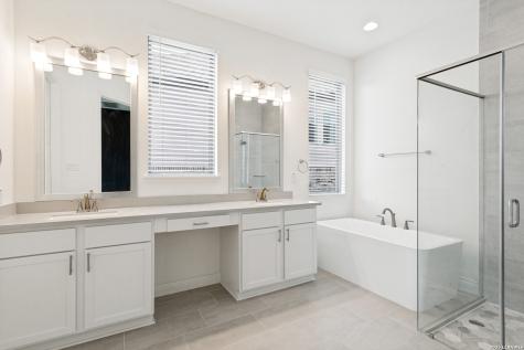1172 Cadogan Squire San Antonio TX 78260