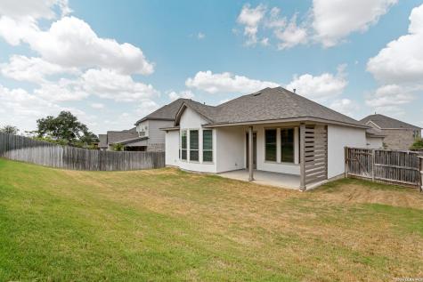 1172 Cadogan Squire San Antonio TX 78260