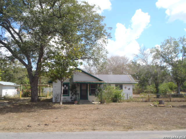 921 Pecan Street Seguin TX 78155