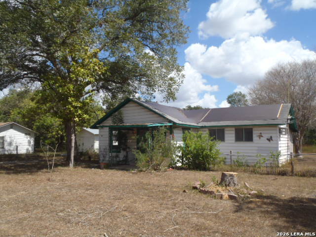 921 Pecan Street Seguin TX 78155
