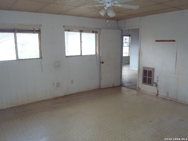 921 Pecan Street Seguin TX 78155