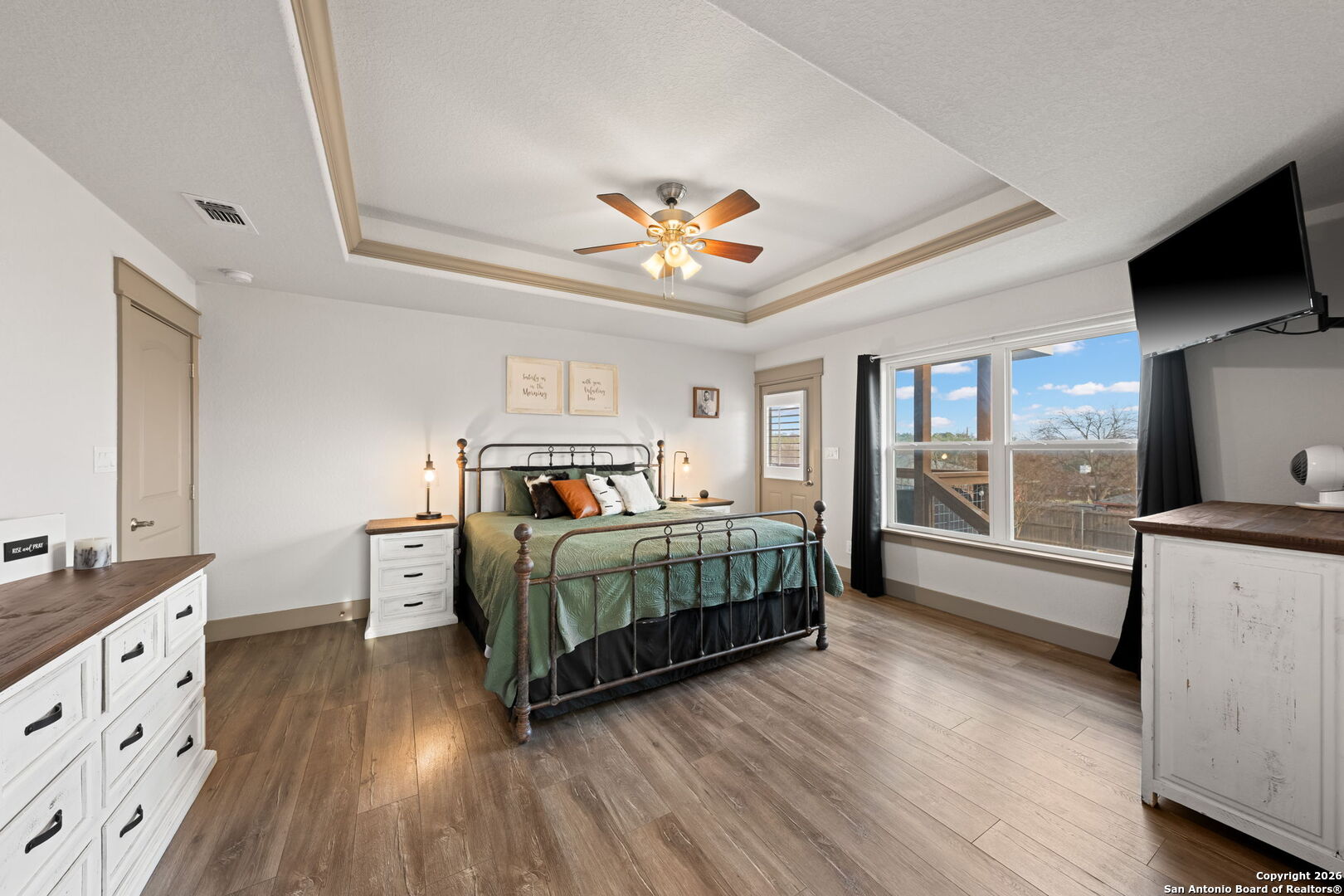 138 W Holly Hill Drive Ingram TX 78025