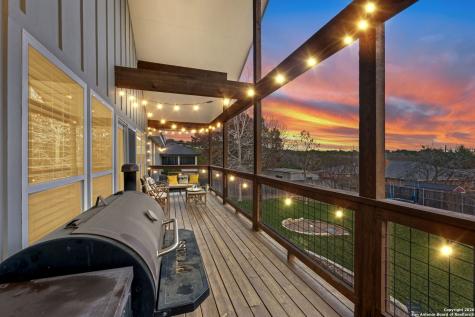 138 W Holly Hill Drive Ingram TX 78025