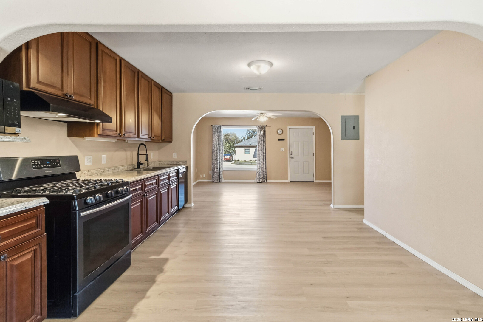 160 S Krueger Avenue New Braunfels TX 78130