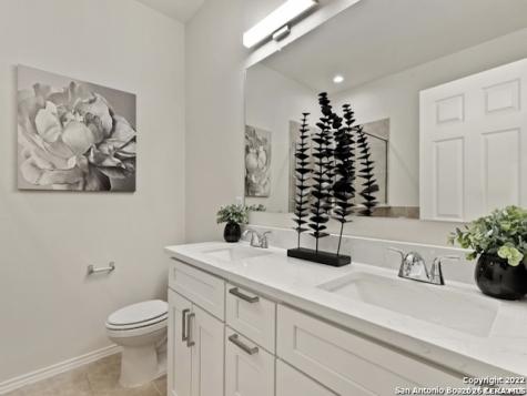 14103 Knob Creek San Antonio TX 78245
