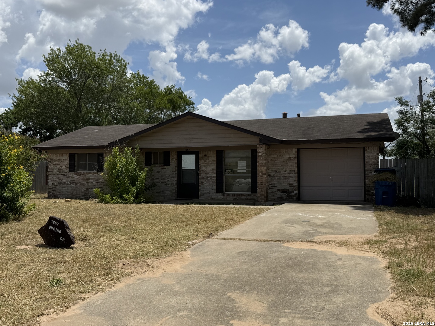 1257 Encino Pleasanton TX 78064