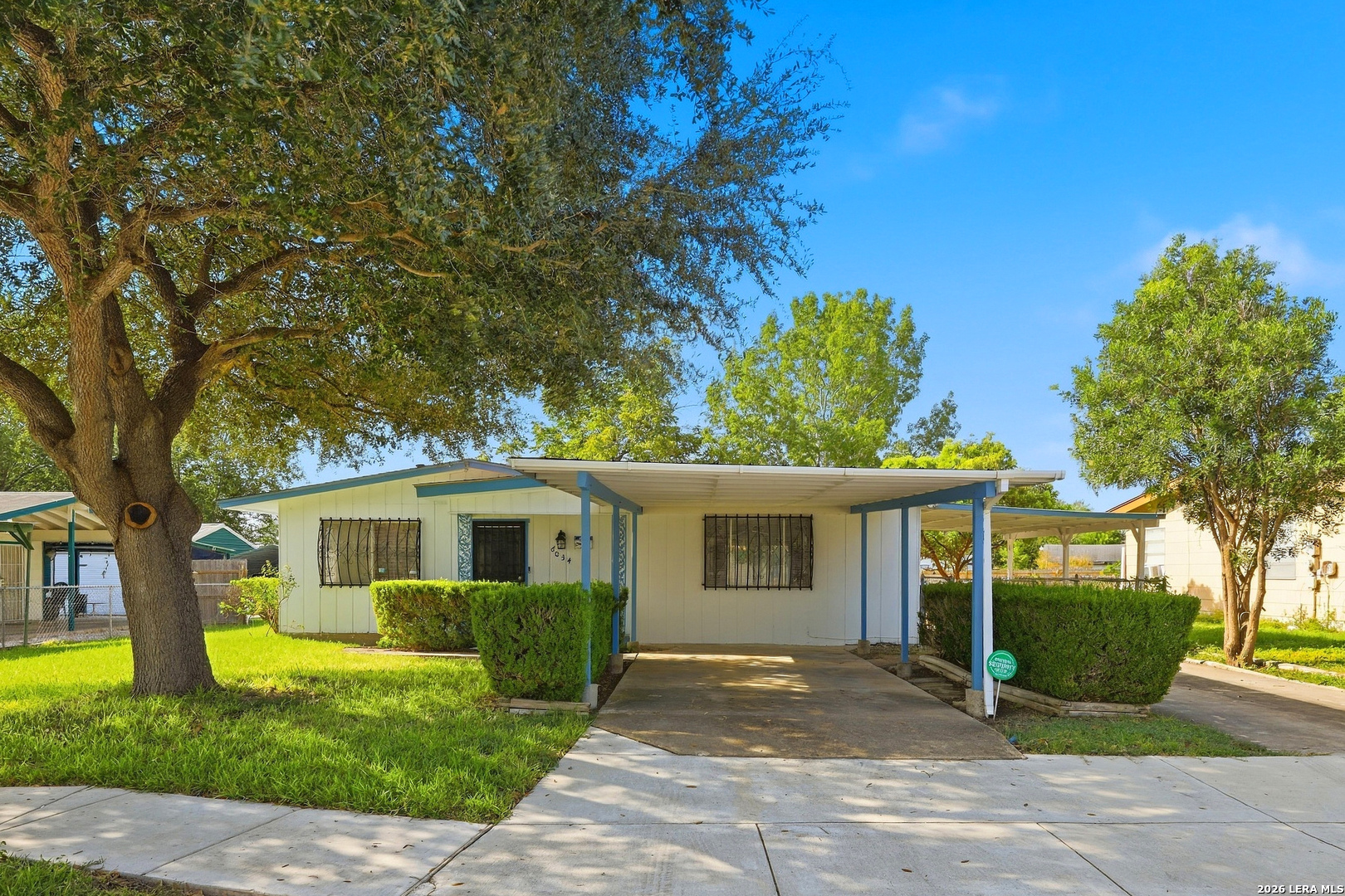 6034 Lark Valley Drive San Antonio TX 78242