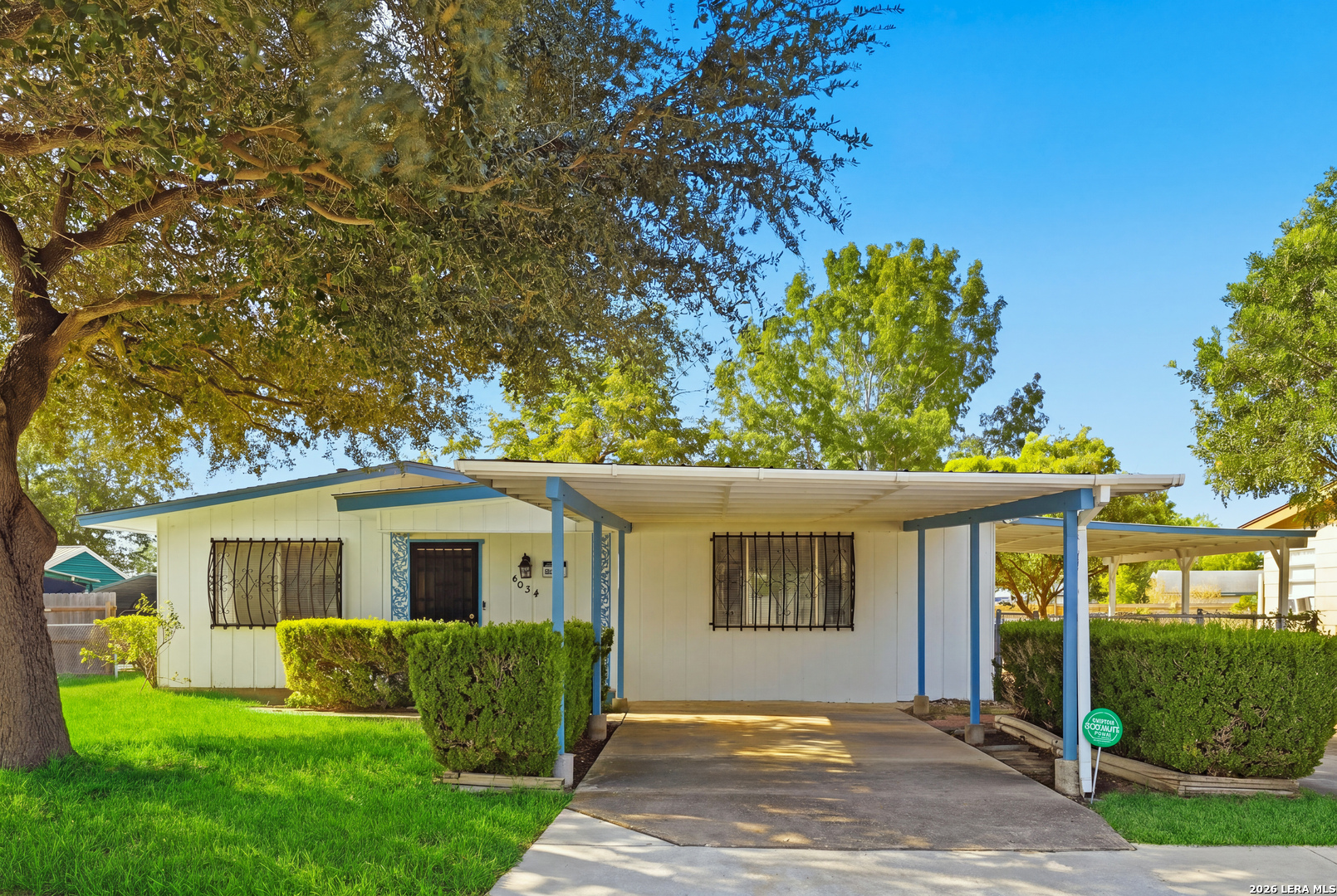 6034 Lark Valley Drive San Antonio TX 78242